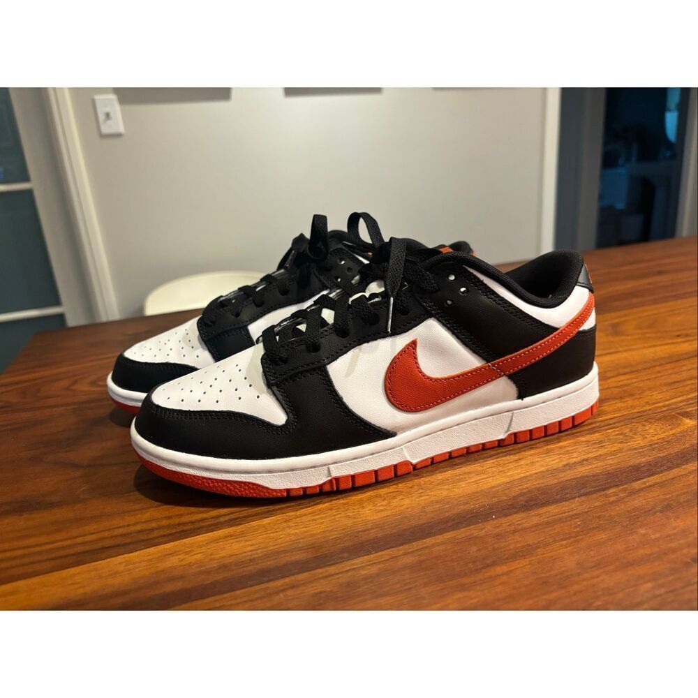 Nike Men's Black & White Dunk Low Retro Lace-up Red Swoosh Sneakers Sz 8.5 NWOT